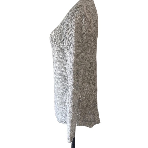 Andree Blue V neck sweater size M - Picture 2 of 4